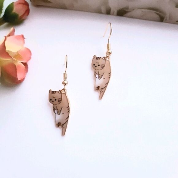 Kitty Cat Dangling Hook Earrings - Picture 6 of 7